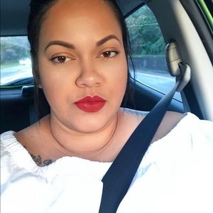 Meet your Posher, Jesenia